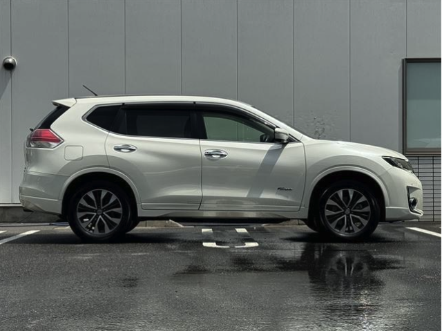 NISSAN X TRAIL 2016