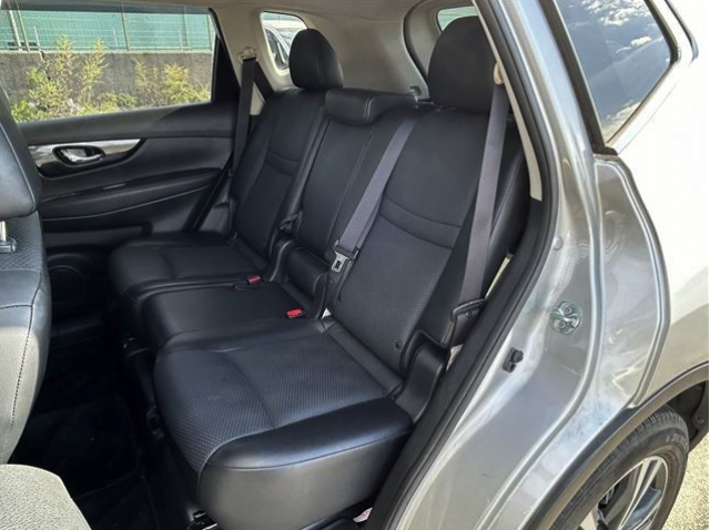 NISSAN X-TRAIL 2018