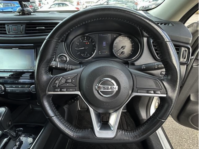 NISSAN X-TRAIL 2018