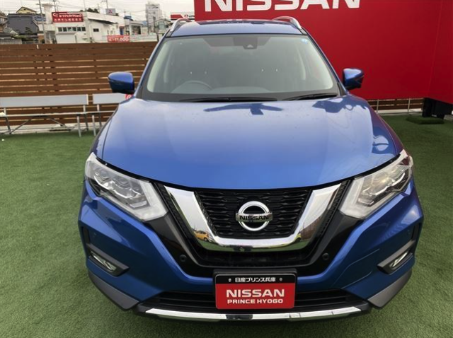 NISSAN X-TRAIL 2018