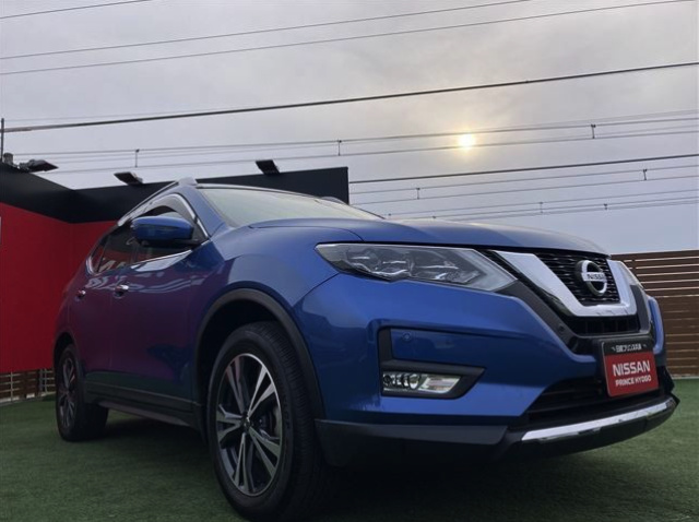 NISSAN X-TRAIL 2018