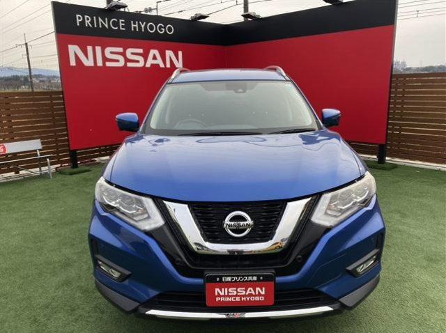 NISSAN X-TRAIL 2018