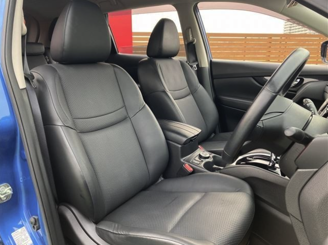 NISSAN X-TRAIL 2018