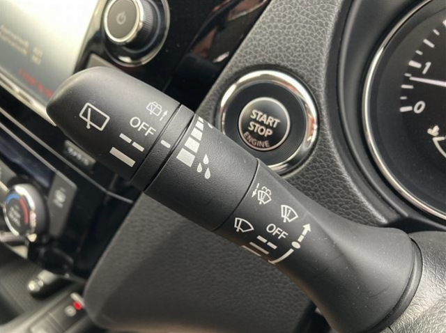 NISSAN X-TRAIL 2018