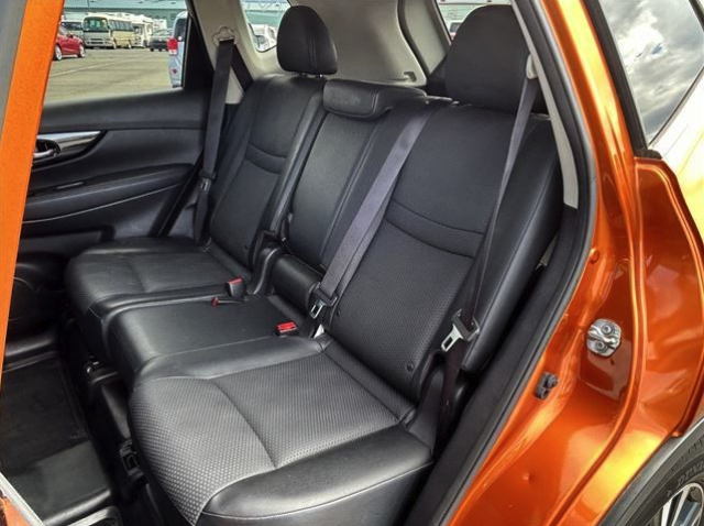 NISSAN X-TRAIL 2018