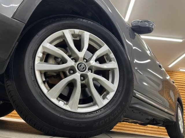 NISSAN X-TRAIL 2018