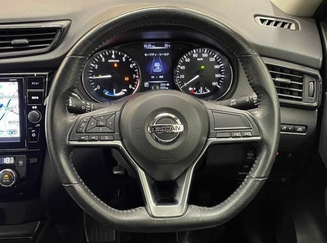 NISSAN X-TRAIL 2018