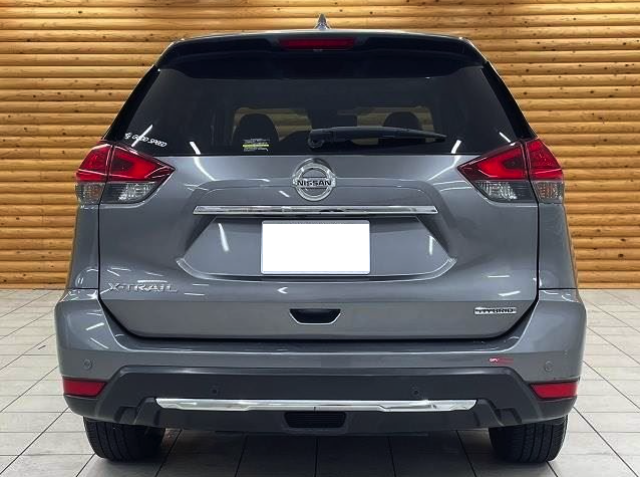 NISSAN X-TRAIL 2018