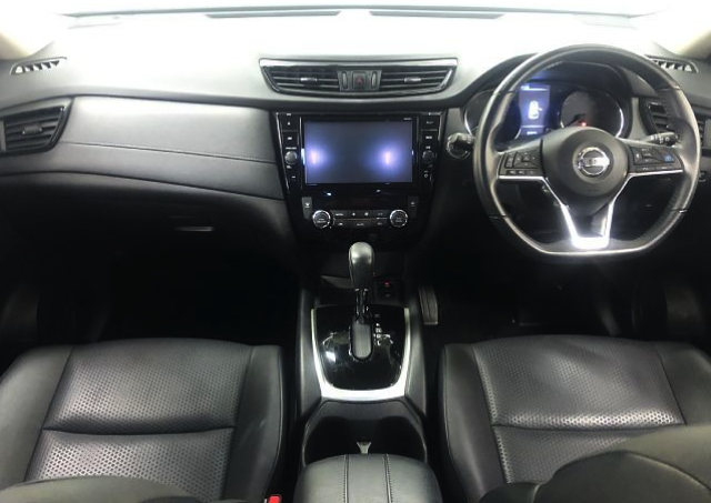 NISSAN X-TRAIL 2020