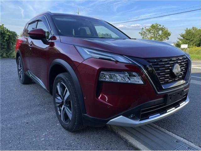 NISSAN X-TRAIL 2022