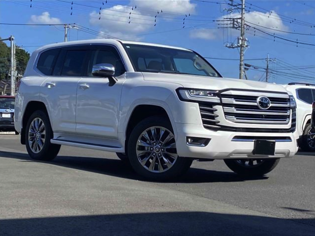 TOYOTA LAND CRUISER 300S ZX (2024)