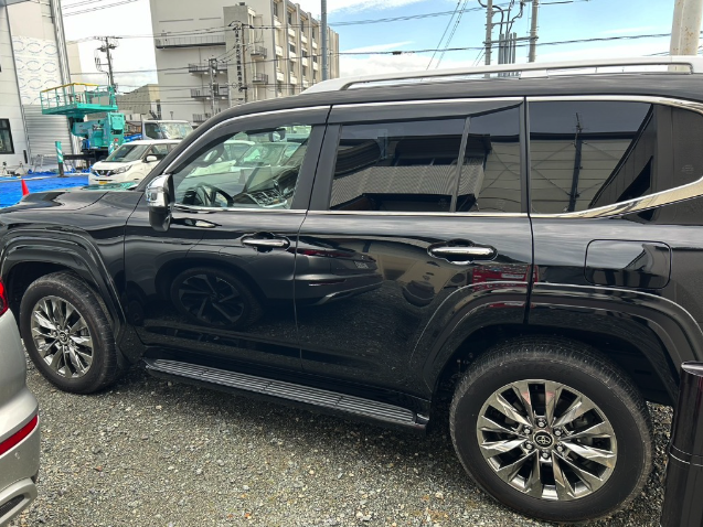TOYOTA LAND CRUISER 300S ZX (2024)