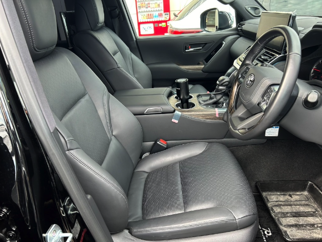 TOYOTA LAND CRUISER 300S ZX (2024)