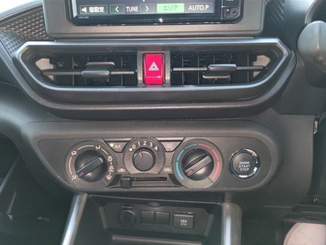 TOYOTA RAIZE XS 2019