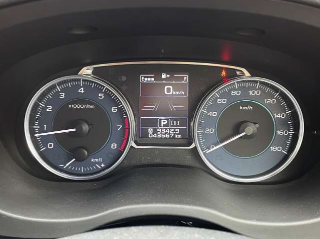 SUBARU XV 2016