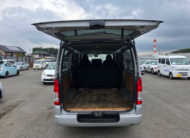 TOYOTA HIACE 2017 DX