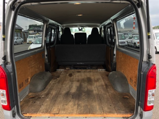 TOYOTA HIACE 2017 DX