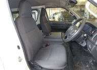 TOYOTA HIACE 2018 DX