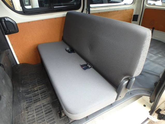TOYOTA HIACE 2018 DX