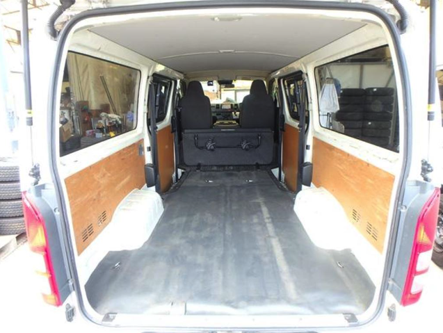 TOYOTA HIACE 2018 DX