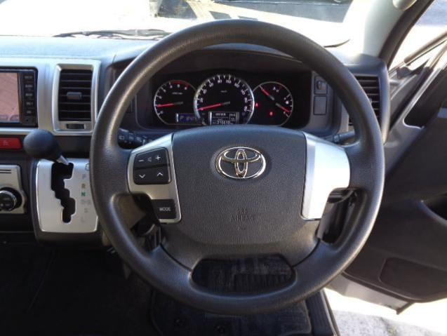 TOYOTA HIACE 2016 GL