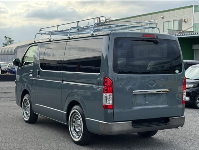 TOYOTA HIACE 2016 GL