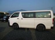 TOYOTA HIACE 2017 DX