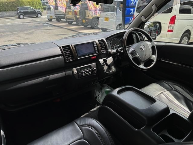 TOYOTA HIACE 2017 GL