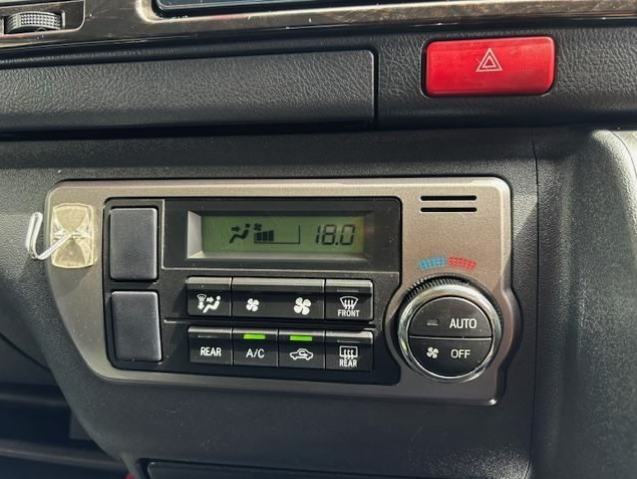 TOYOTA HIACE 2017 GL