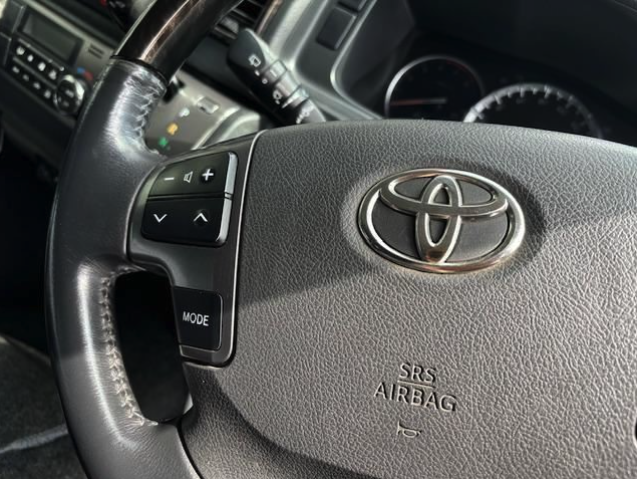 TOYOTA HIACE 2017 GL