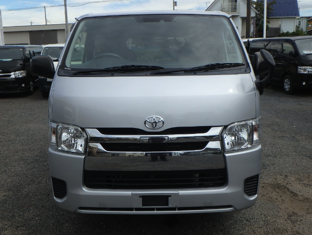 TOYOTA HIACE 2018 GL