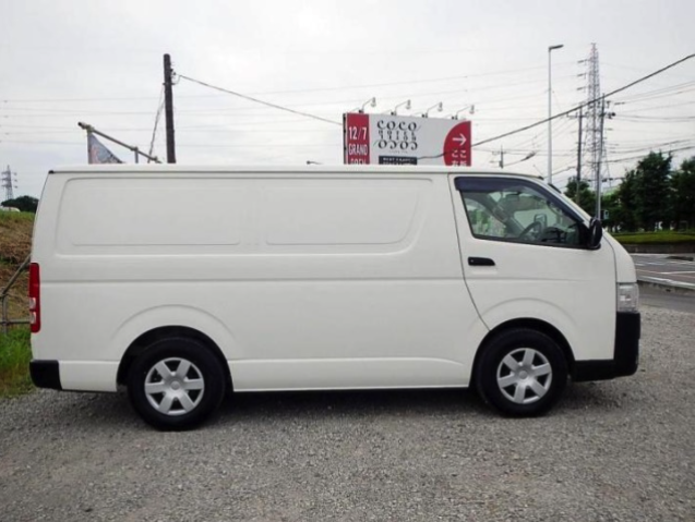 TOYOTA HIACE 2018 FREEZER VAN