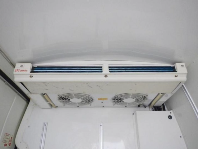 TOYOTA HIACE 2018 FREEZER VAN