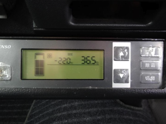 TOYOTA HIACE 2018 FREEZER VAN