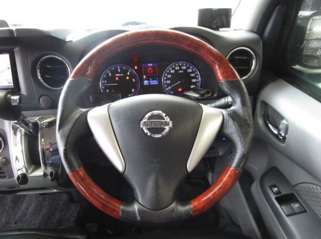 NISSAN NAVARA NV350 2016