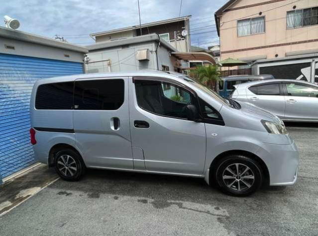 NISSAN NV200 2016