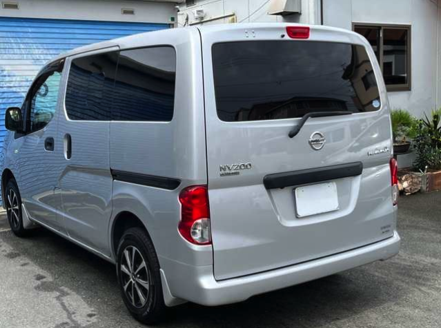 NISSAN NV200 2016