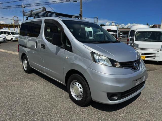 Nissan NV200 2017