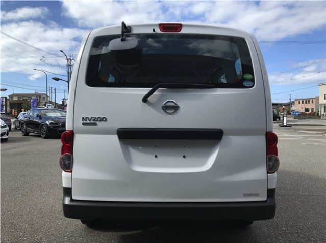 NISSAN NV200 2016